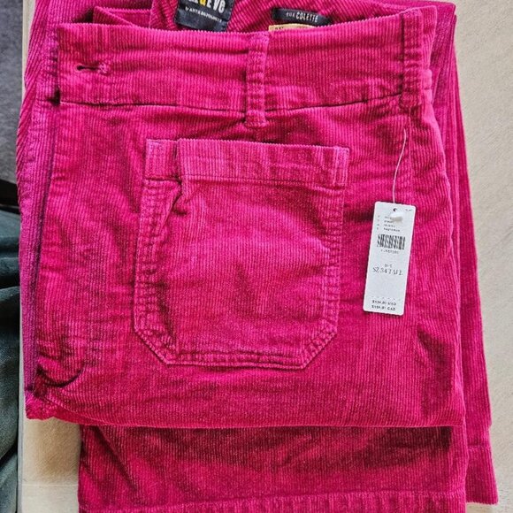 The Colette Corduroy Crop Wide-Leg Pants by Maeve - Picture 3 of 7